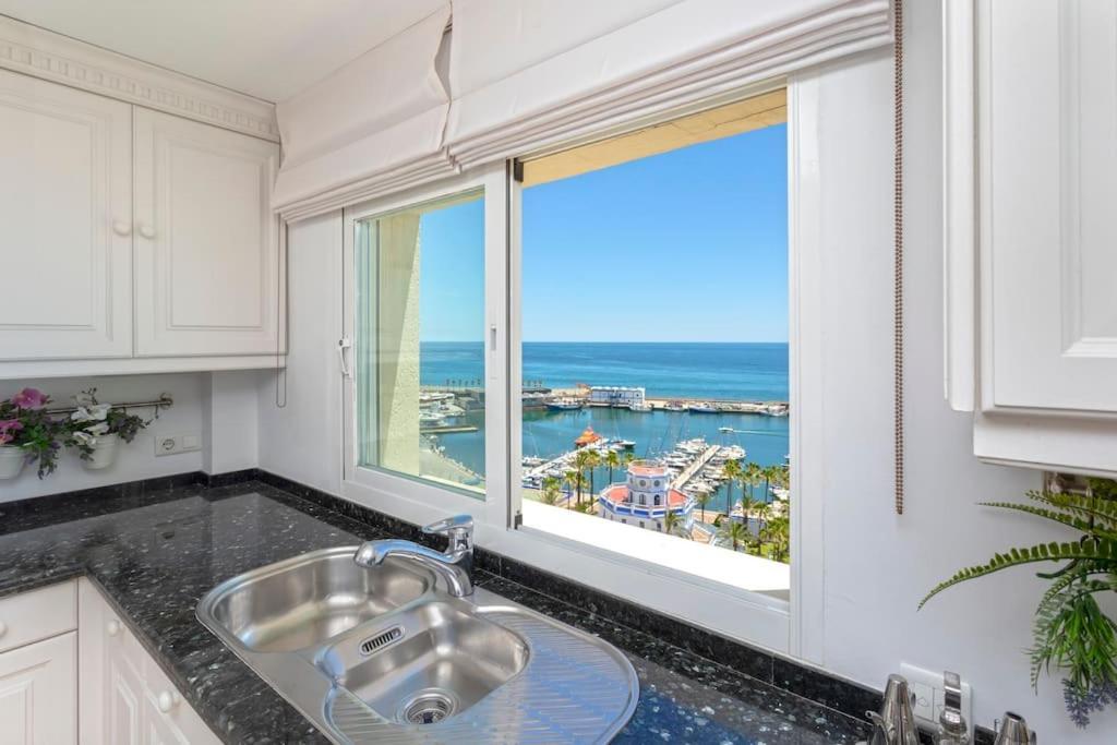Estepona Luxury Seafront Penthouse With Parking Екстериор снимка