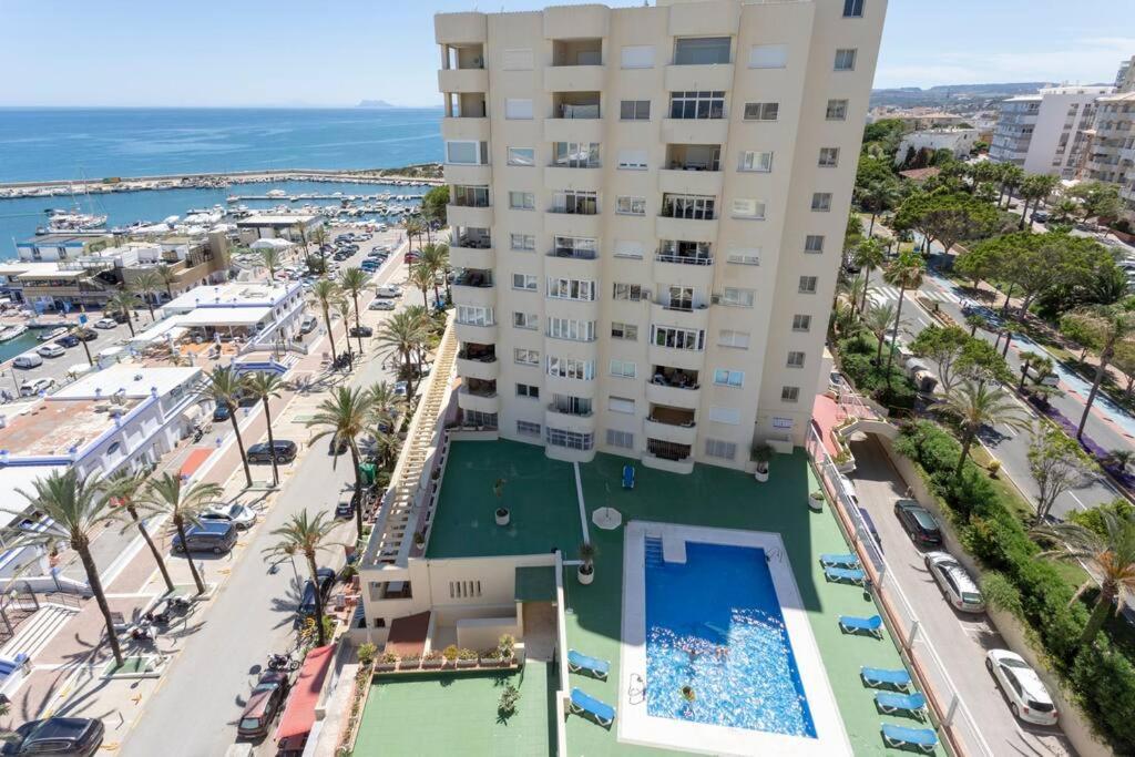 Estepona Luxury Seafront Penthouse With Parking Екстериор снимка